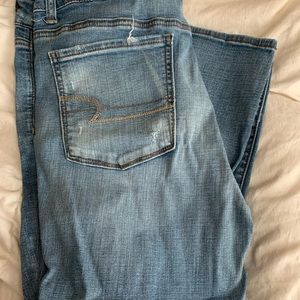 American eagle distressed crops